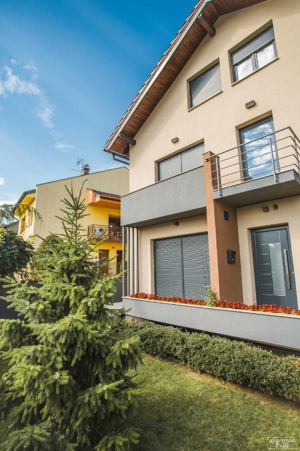 Apartman*** Apartamento Varaždin Exterior foto